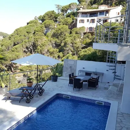 Lloret De Mar, Casa Arjane Lloret de Mar