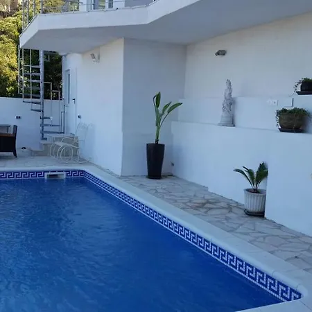 فيلة Lloret De Mar, Casa Arjane